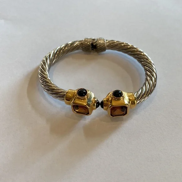 Hinged Fashion Silver and Gold Cuff Bracelet! - Picture 1 of 5